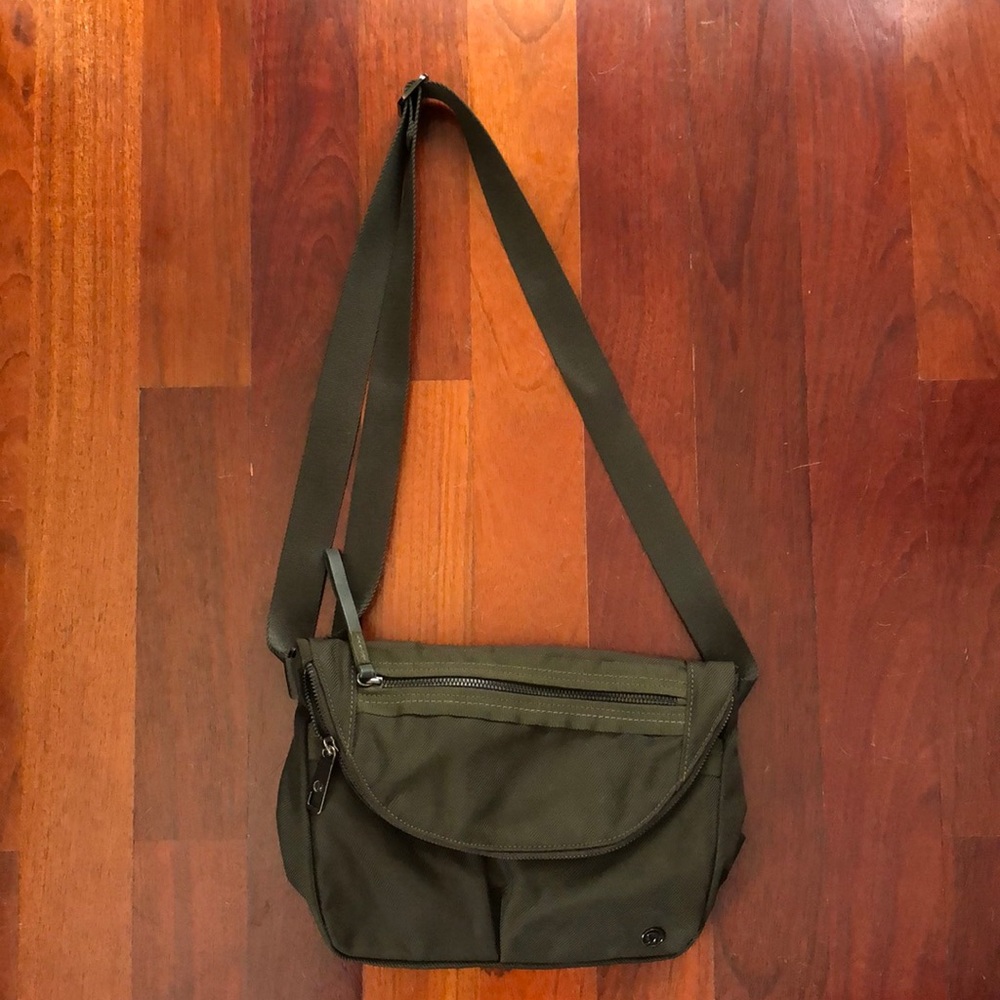 Lululemon Crossbody bag